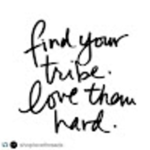 Meet your Posher, Aggie julia - Picture 1 of 1